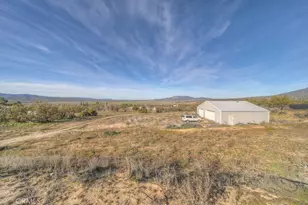 39609 Valarie Rd, Anza, CA 92539 - Photo 11