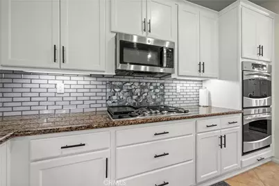 34349 Lamborn Street, Temecula, CA 92592 - Photo 15