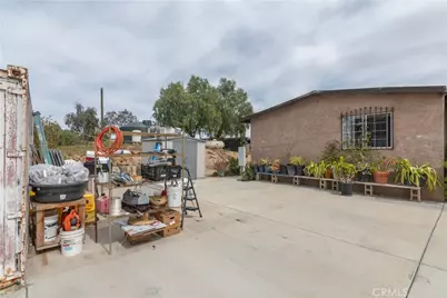 40752 El Pequito, Hemet, CA 92544 - Photo 39