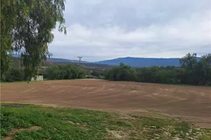 40752 El Pequito, Hemet, CA 92544 - Photo 3