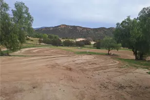 40752 El Pequito, Hemet, CA 92544 - Photo 7