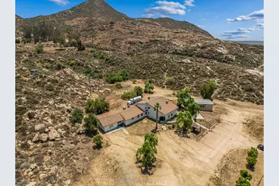 2100 S State, Hemet, CA 92543 - Photo 57