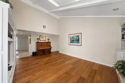 21091 Chubasco, Huntington Beach, CA 92646 - Photo 9