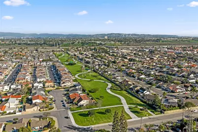 21091 Chubasco, Huntington Beach, CA 92646 - Photo 39