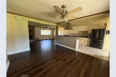 31090 Orange, Nuevo, CA 92567 - Photo 11