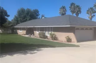 31090 Orange, Nuevo, CA 92567 - Photo 3