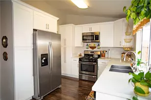 45610 Masters Dr, Temecula, CA 92592 - Photo 7