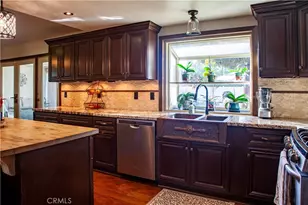 30225 Amber Ln, Hemet, CA 92543 - Photo 17