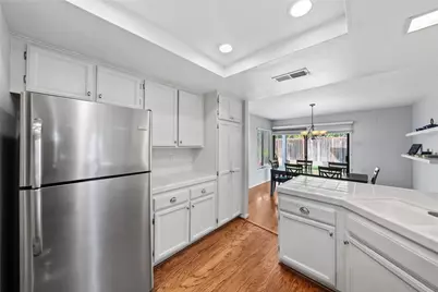 22075 Summit Hill Drive, Lake Forest, CA 92630 - Photo 11