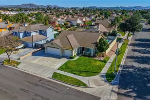 1303 Carriage Ln, Corona, CA 92878 - Photo 3