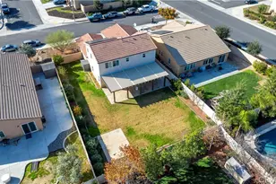 29382 Marblewood Ct, Winchester, CA 92596 - Photo 35