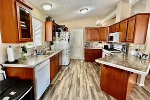 1536 S State St, Hemet, CA 92543 - Photo 7