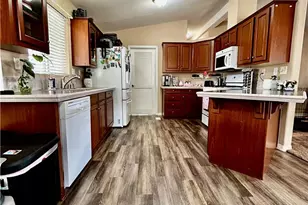 1536 S State St, Hemet, CA 92543 - Photo 7