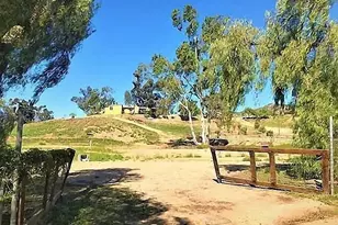 35610 Jewel Ln, Wildomar, CA 92595 - Photo 3