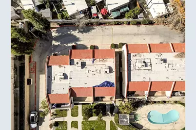 1325 W Latham, Hemet, CA 92543 - Photo 39