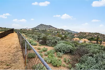 791 La Loma, Corona, CA 92879 - Photo 39