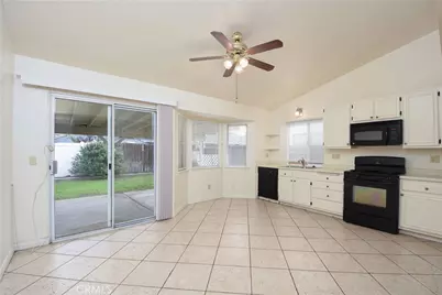 784 Ashley, Hemet, CA 92545 - Photo 9