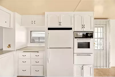 893 S Palm, Hemet, CA 92543 - Photo 11