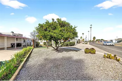 893 S Palm, Hemet, CA 92543 - Photo 3