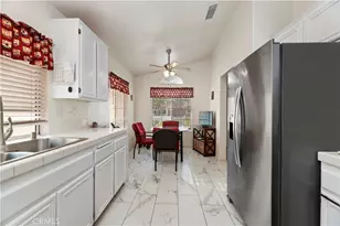 40172 Corte Peralta, Murrieta, CA 92562 - Photo 13