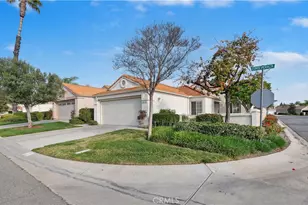 40172 Corte Peralta, Murrieta, CA 92562 - Photo 3