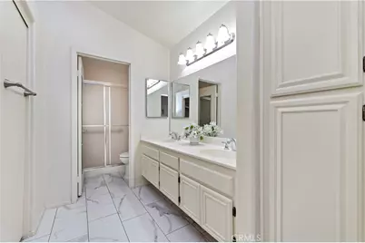 40172 Corte Peralta, Murrieta, CA 92562 - Photo 17