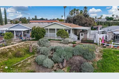 38141 Via La Colina, Murrieta, CA 92563 - Photo 47