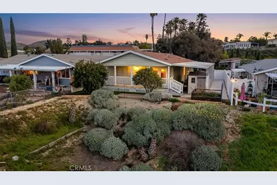 38141 Via La Colina, Murrieta, CA 92563 - Photo 3