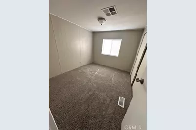 880 N. Lake Steet #69, Hemet, CA 92544 - Photo 5