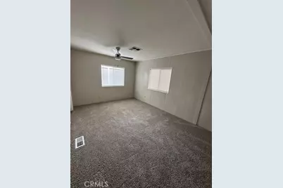 880 N. Lake Steet #69, Hemet, CA 92544 - Photo 9