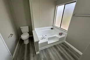 880 N Lake Steet, Hemet, CA 92544 - Photo 13