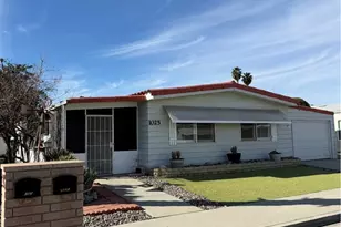 1025 S Lyon, Hemet, CA 92543 - Photo 1