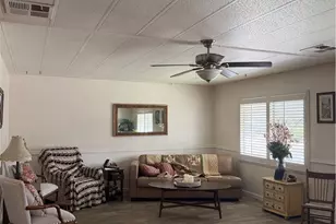 1025 S Lyon, Hemet, CA 92543 - Photo 3