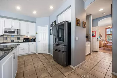 40755 Knollwood Court, Palmdale, CA 93551 - Photo 7