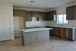 31454 Water Oak Dr, Winchester, CA 92596 - Photo 3