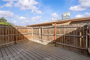 796 W Devonshire, Hemet, CA 92543 - Photo 39