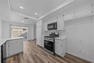 796 W Devonshire, Hemet, CA 92543 - Photo 31