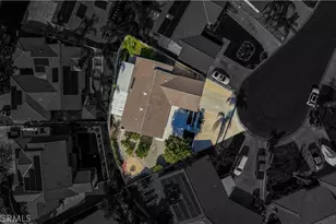 22568 Castle Crag Dr, Canyon Lake, CA 92587 - Photo 3