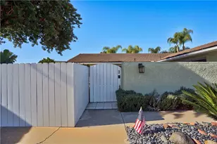 22568 Castle Crag Dr, Canyon Lake, CA 92587 - Photo 7