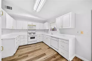 2995 Joshua, Hemet, CA 92545 - Photo 15