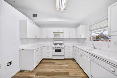 2995 Joshua, Hemet, CA 92545 - Photo 15