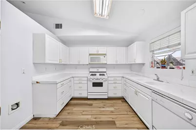 2995 Joshua, Hemet, CA 92545 - Photo 13