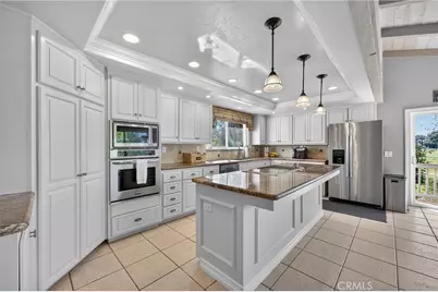 30470 Avenida Estrada, Temecula, CA 92591 - Photo 11