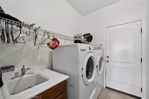 39823 Payton Ct, Murrieta, CA 92563 - Photo 25