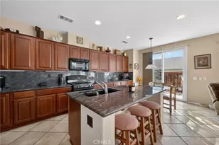 39823 Payton Ct, Murrieta, CA 92563 - Photo 13