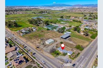 26490 Orange, Perris, CA 92571 - Photo 29