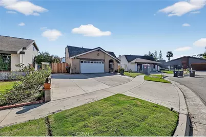 6116 E Paseo Rio Azul, Anaheim, CA 92807 - Photo 53