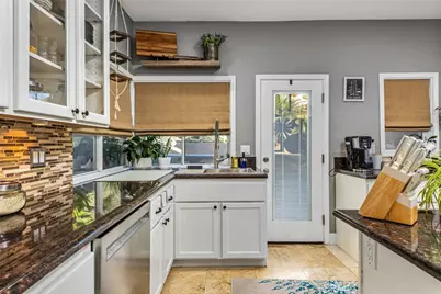 29110 Longhorn, Canyon Lake, CA 92587 - Photo 15