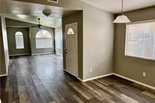 372 Via Capri, Hemet, CA 92545 - Photo 5