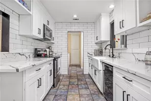 24048 Cruise Circle, Canyon Lake, CA 92587 - Photo 9